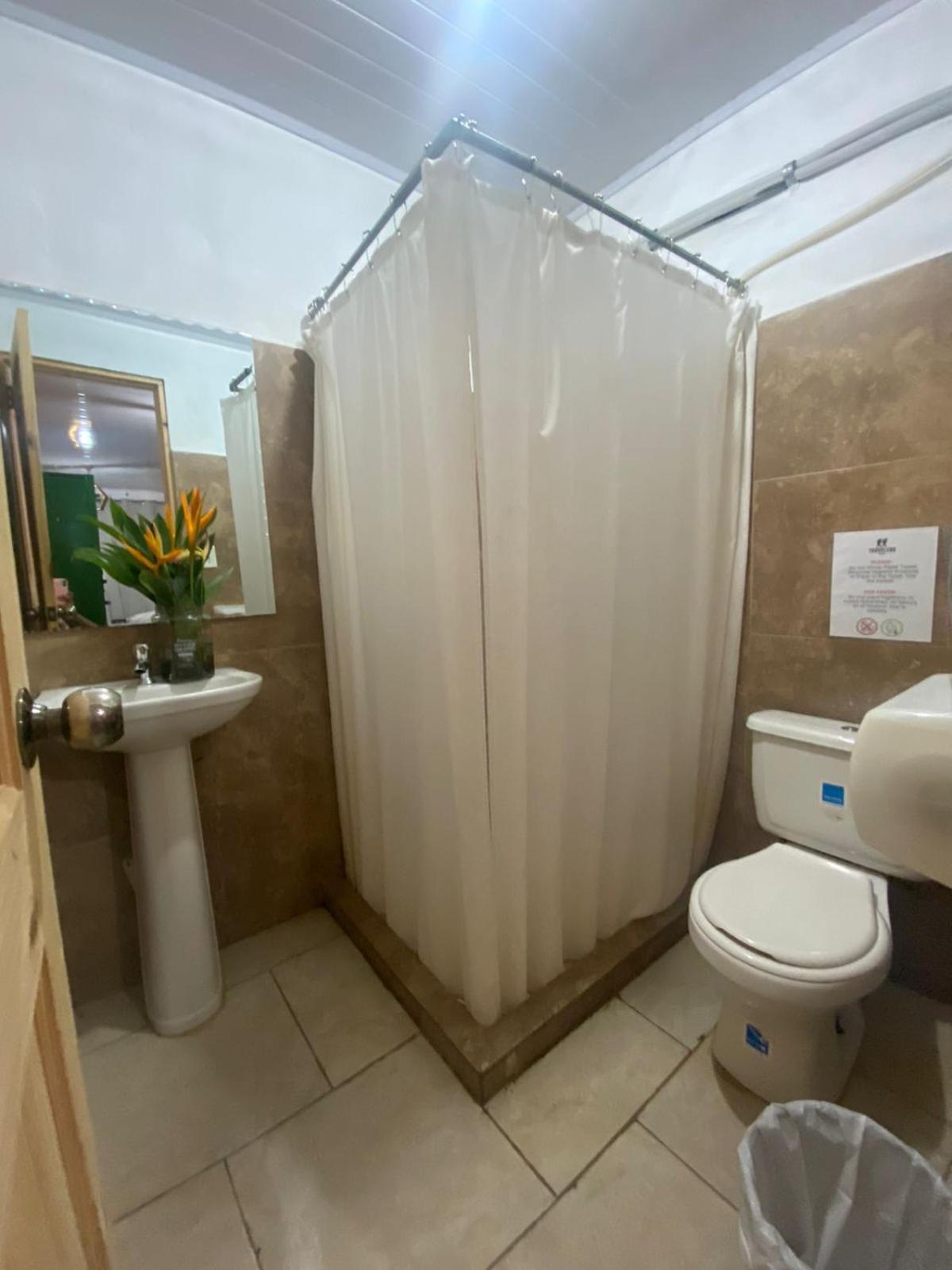 Hostel Travelers Chitré Dış mekan fotoğraf